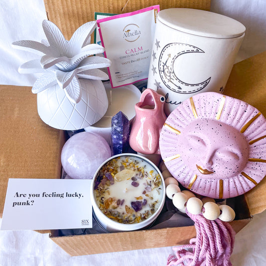 MYSTERY BOX - Spoil her gift box for women