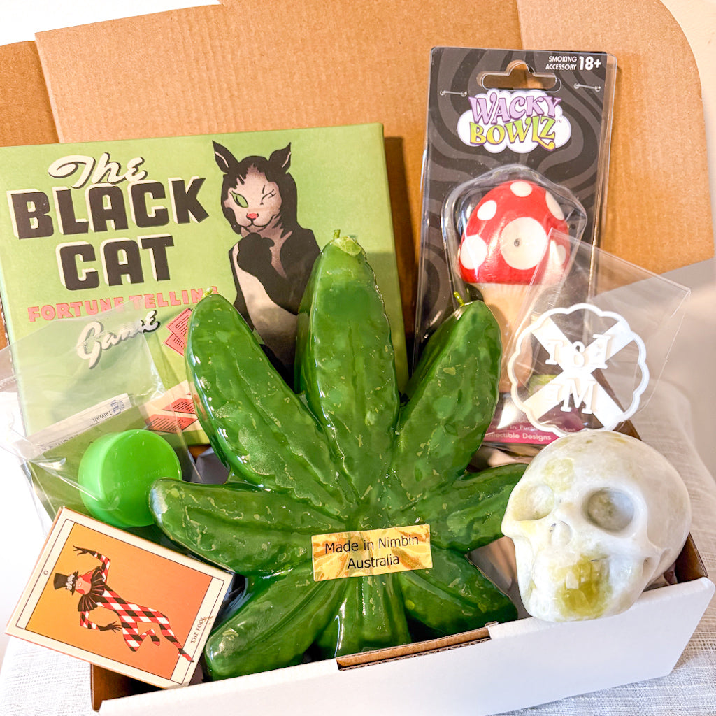CHEEKY MYSTERY BOX - Naughty girl / bad boy gift box