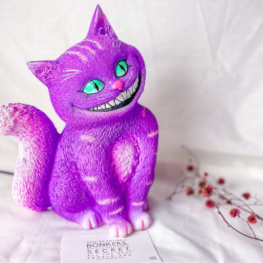 Cheshire cat table lamp