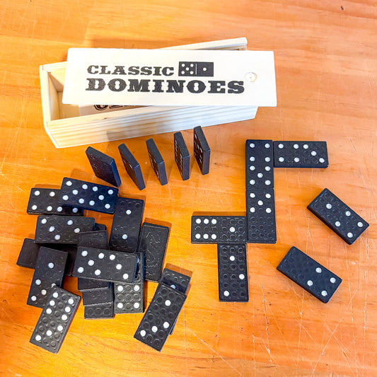 Wooden Dominoes classic game