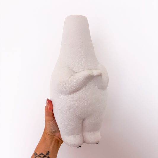 Totem flower head vase