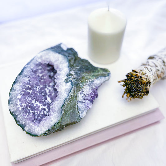 Amethyst crystal cluster geode cave 1.3kg