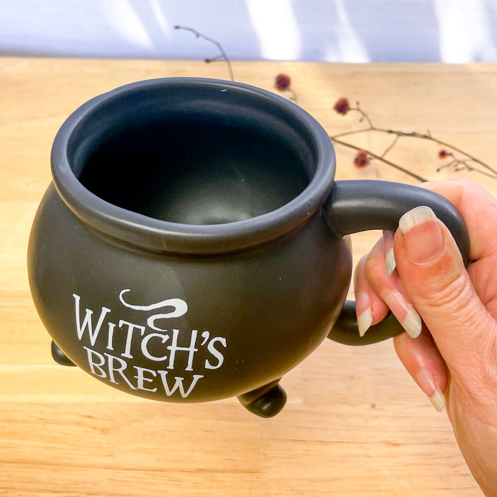 Witch's brew cauldron cup / mug