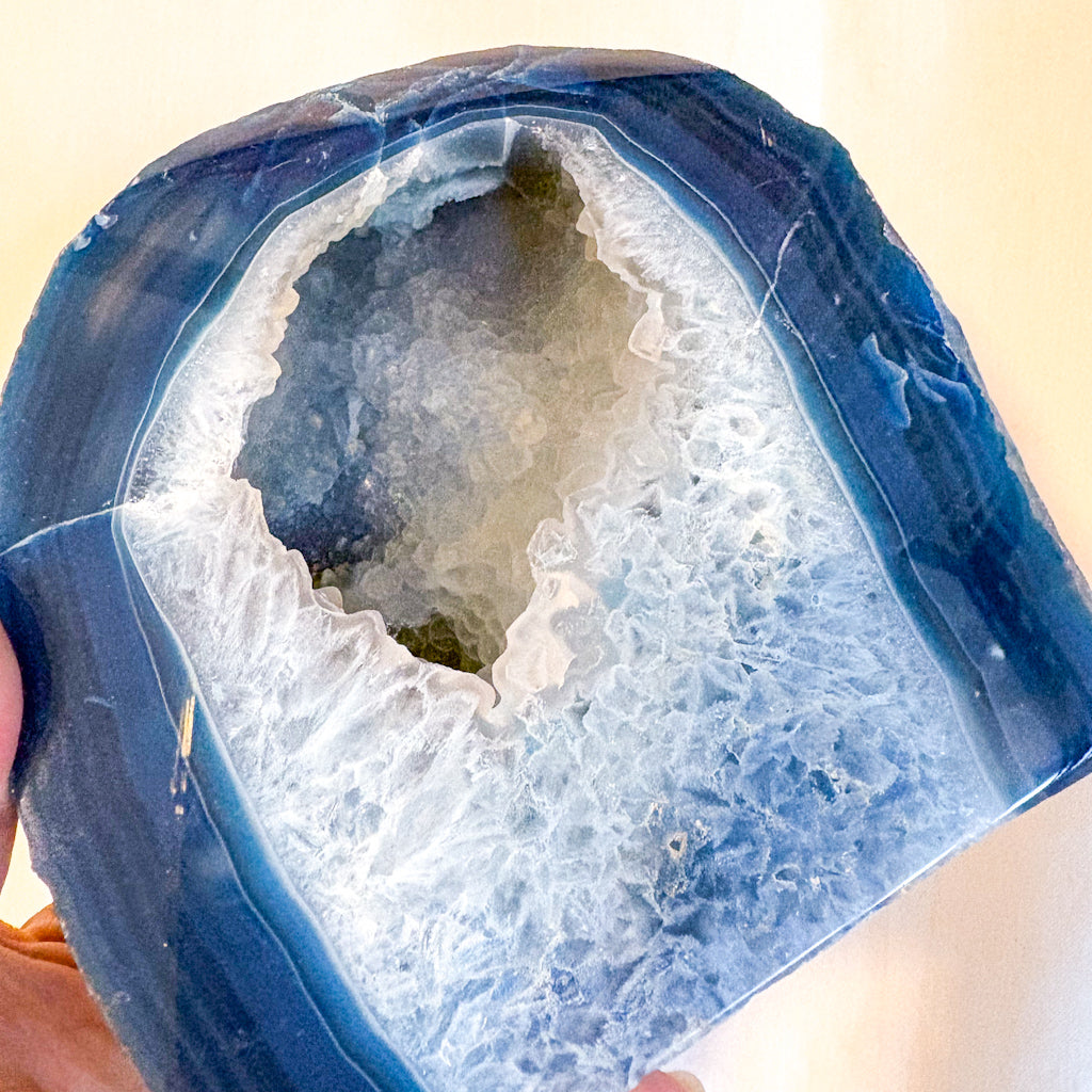 Blue Agate cave crystal bookend / statue 1.4kg 14.5cm