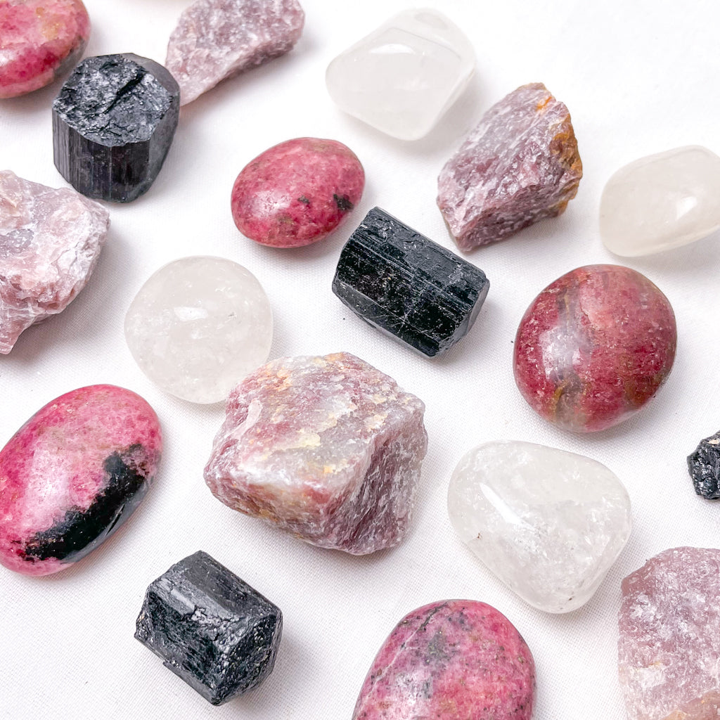 Crystal raw stone gift bundle - HEART WARMING