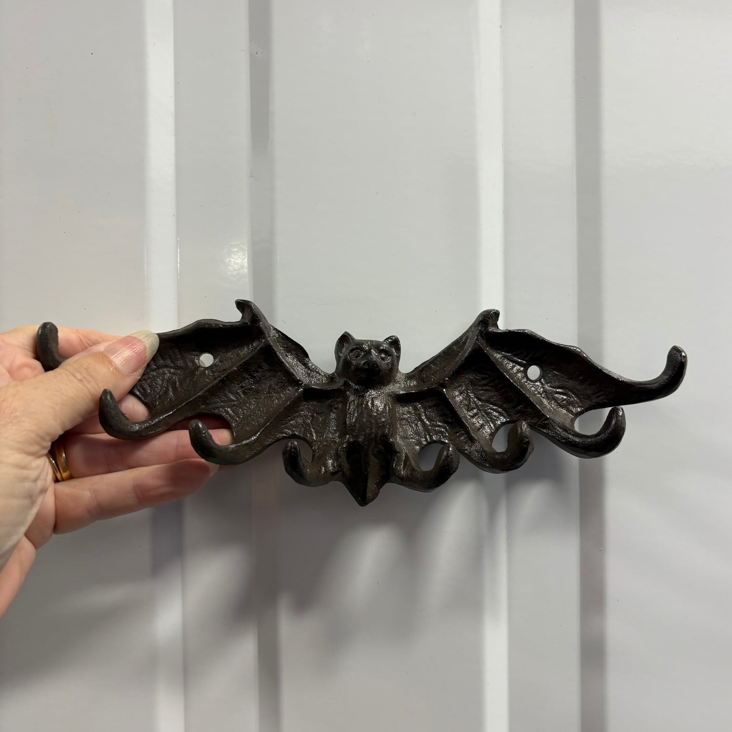 Bat key hooks