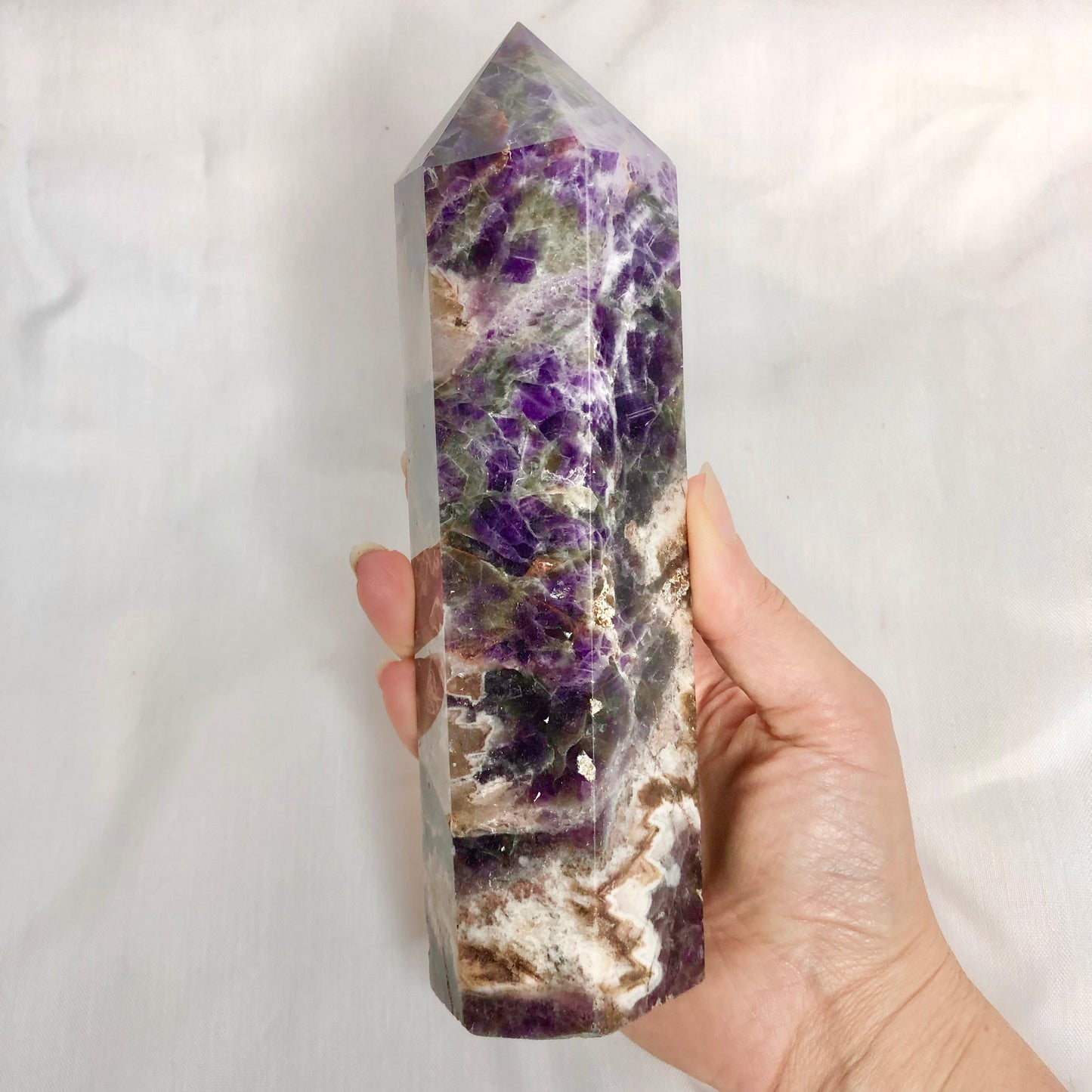 Dream amethyst / chevron amethyst crystal tower generator XXL 18cm