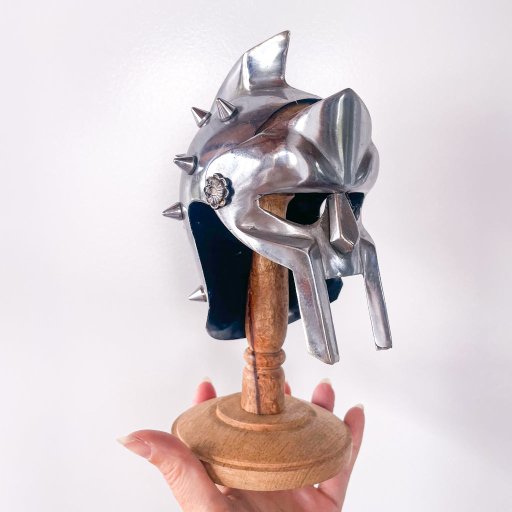 Antique metal warrior helmet statue - Gladiator (movie), Roman Centurion, Knight Crusader, Vikings or Spartan king