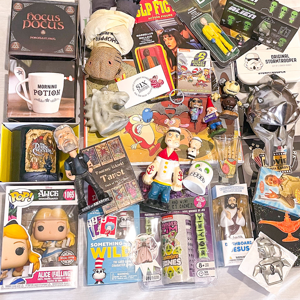 Pop culture MYSTERY gift box