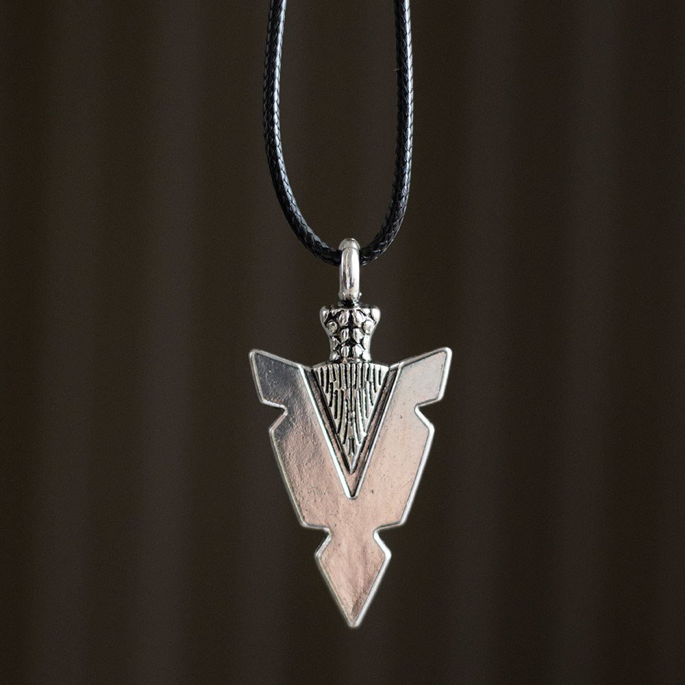 Viking arrow spearhead pendant necklace