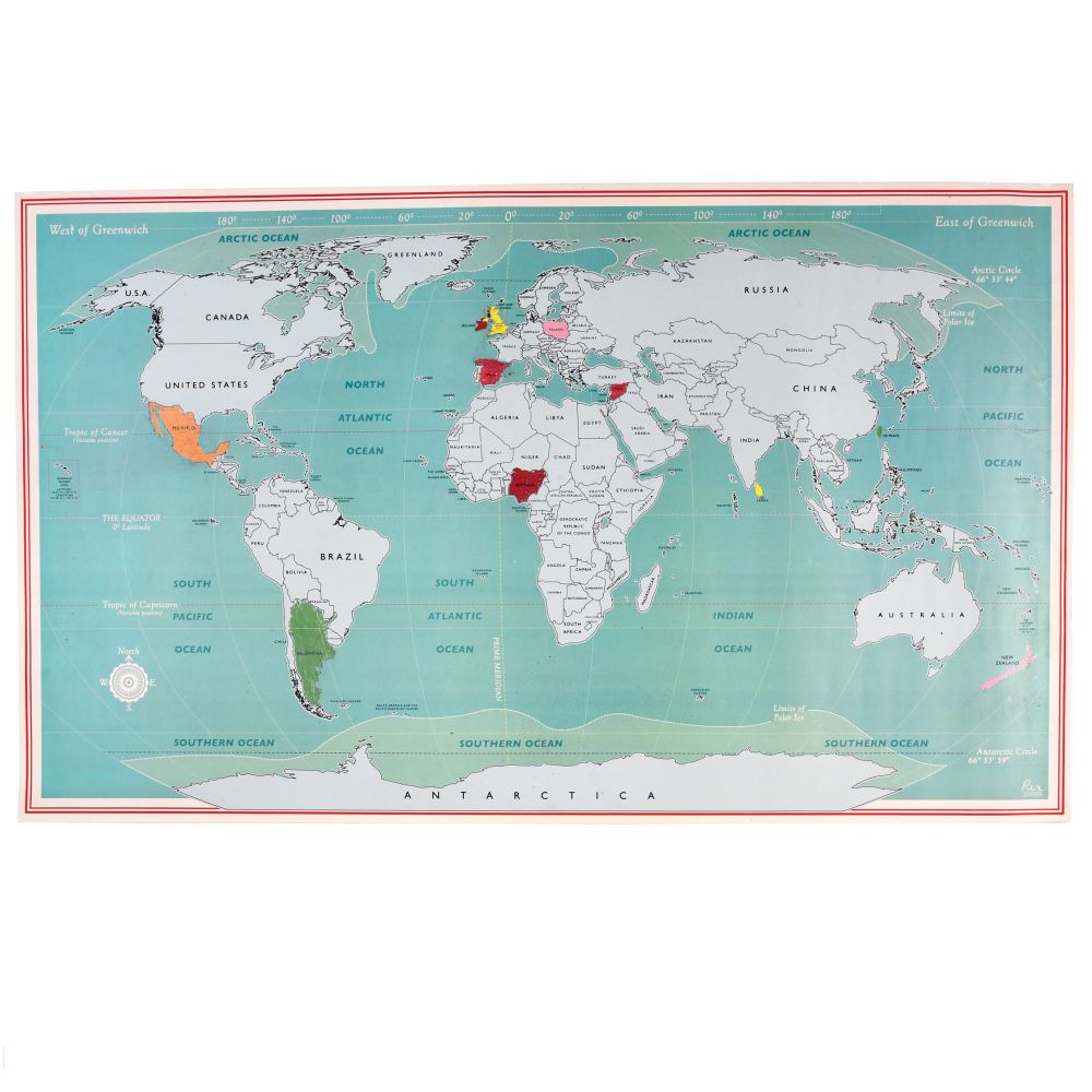 Vintage world map - DIY scratch and customise map