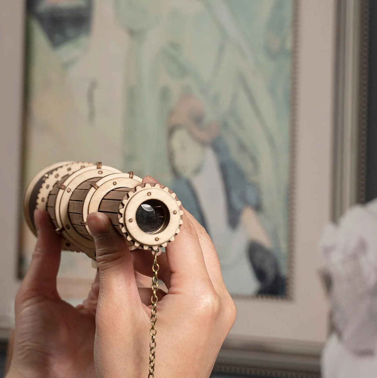 Monocular telescope DIY Wooden puzzle Kit statue