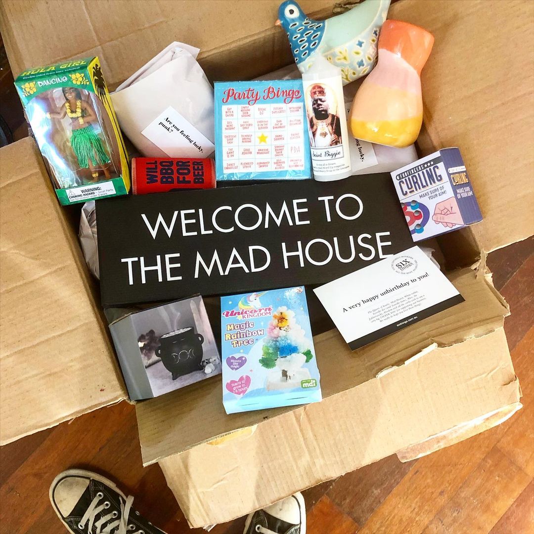 MYSTERY BOX - Family fun gift box