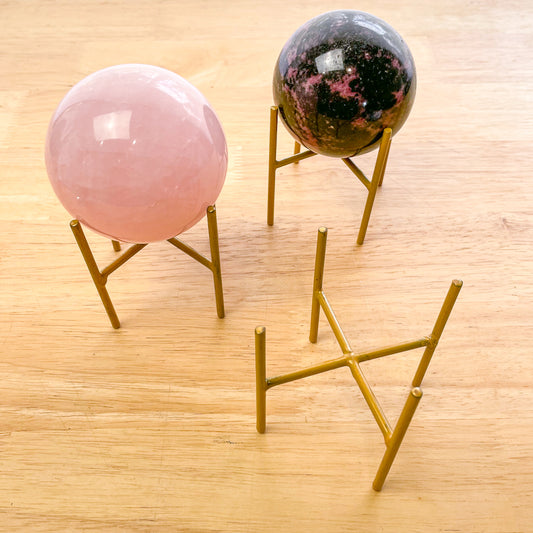 Gold metal crystal stand