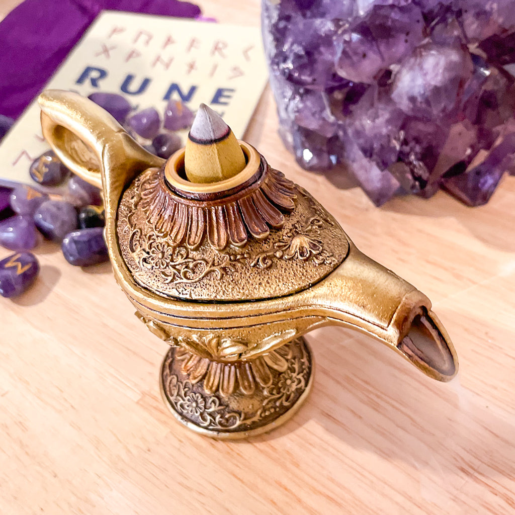 Magic Aladdin genie lamp incense holder pot