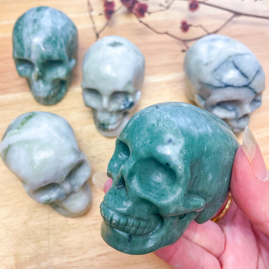 Crystal skull - Serpentine skull or Nephrite Jade skull