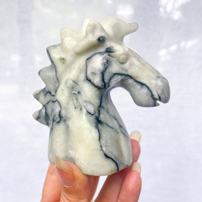 Crystal unicorn horse - Serpentine or Nephrite Jade
