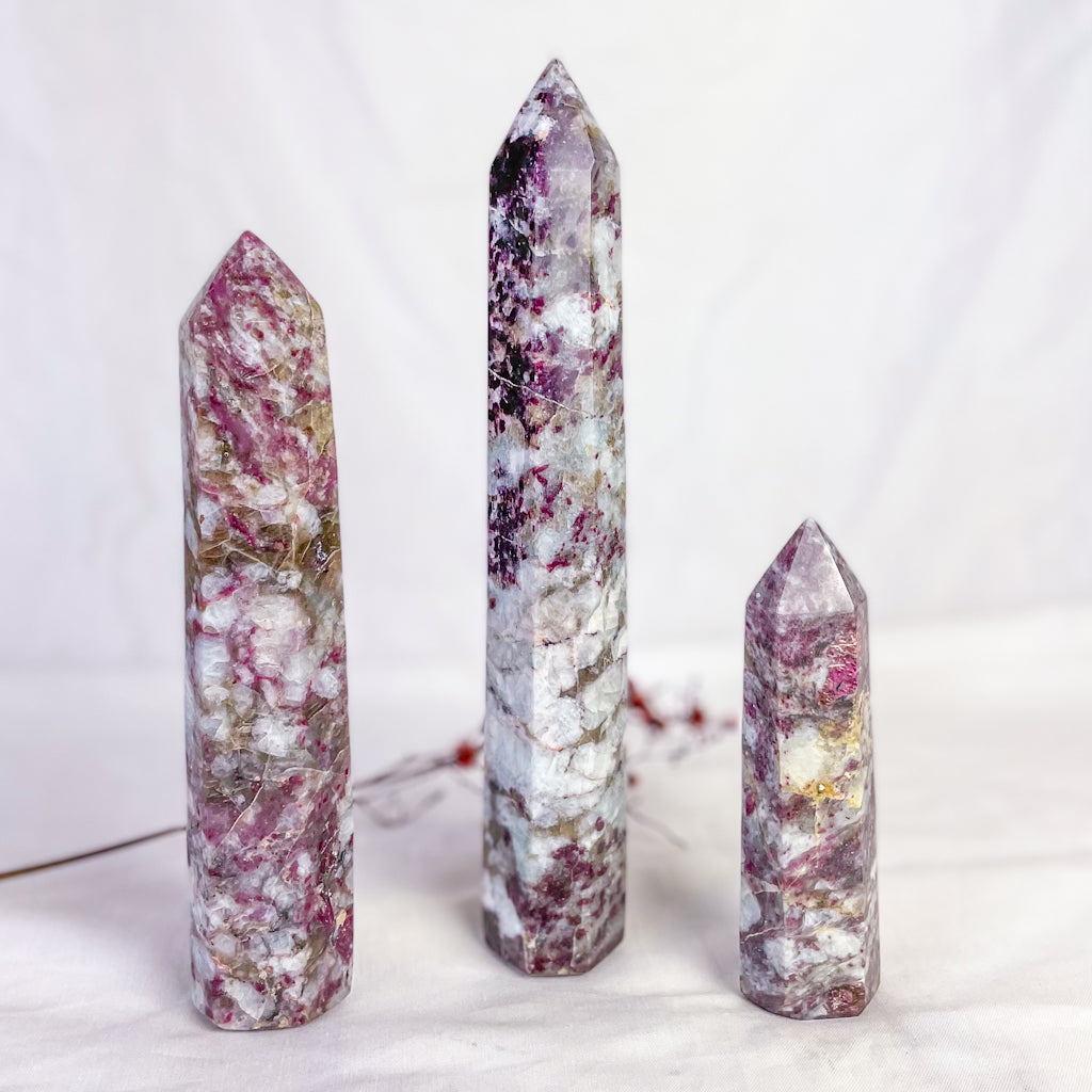 Unicorn stone / pegmatite crystal obelisk tower huge