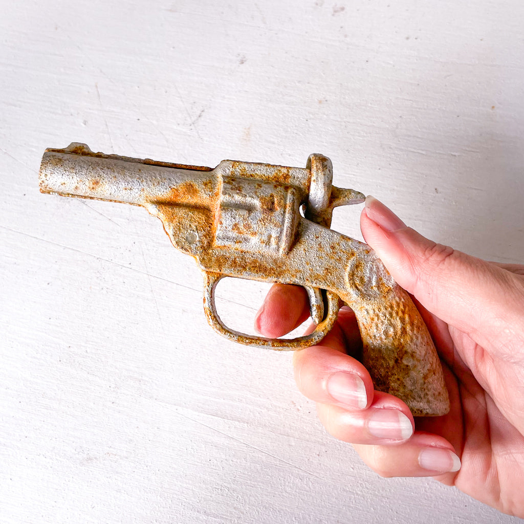 Vintage cast iron pistol gun statue – Six Things Shop Australia