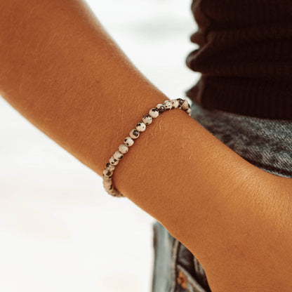 Unisex dalmation jasper crystal bead / crystal bracelet