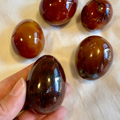 Carnelian crystal egg