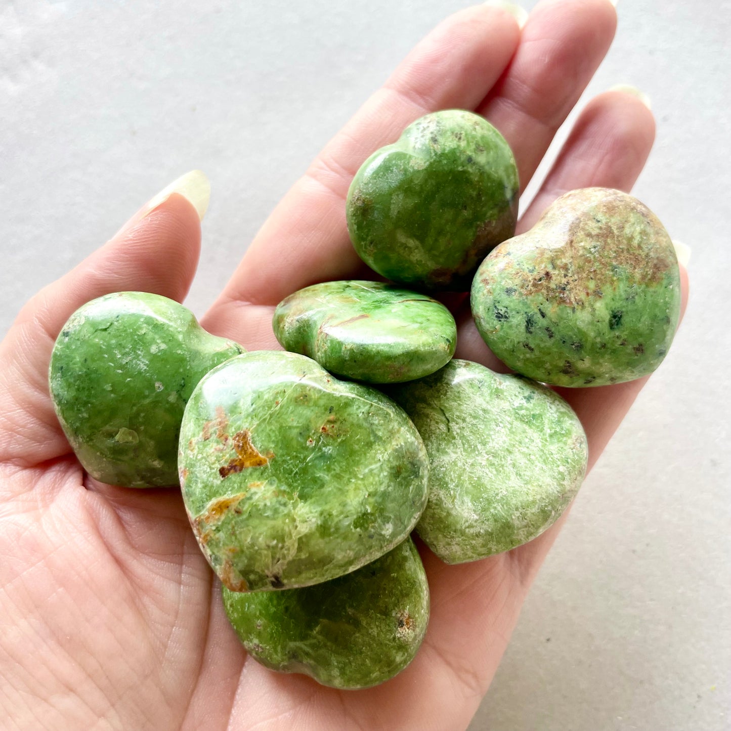 Chrysoprase crystal polished heart stone