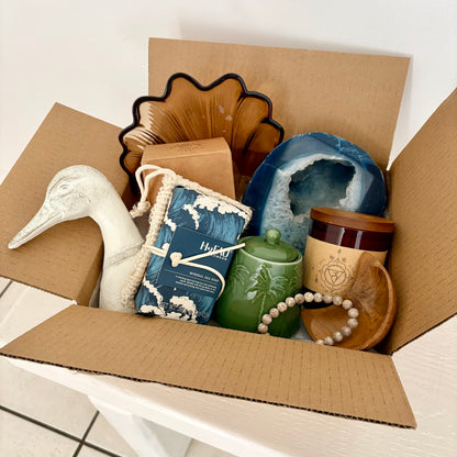 MYSTERY BOX - Spoil her gift box for women