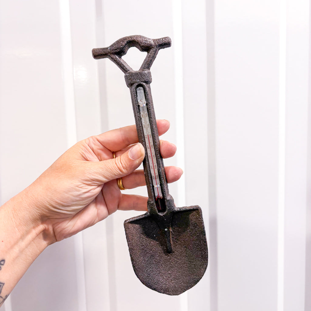 Cast iron spade garden thermometer wall hanging