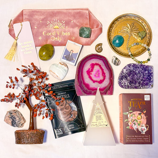 SUBSCRIPTION MYSTERY BOX - Good vibes & crystals gift box