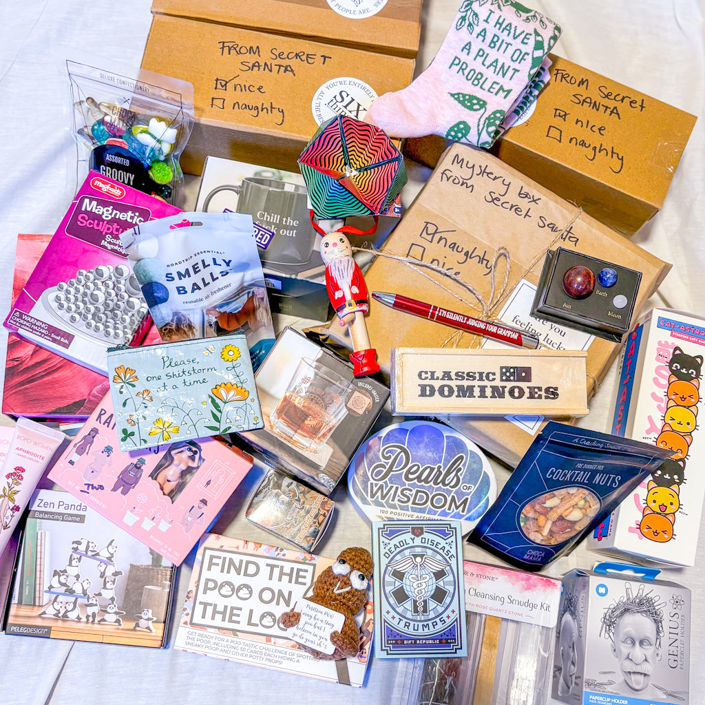 SECRET SANTA / MYSTERY BOX - Christmas mystery gift box