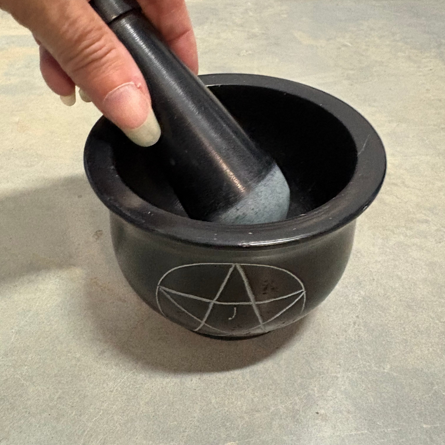 Herbal witch soapstone crystal mortar and pestle