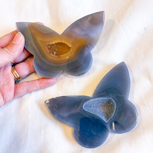 Natural Agate crystal butterfly carving