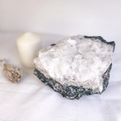Apophyllite grade A crystal cluster XL 3kg