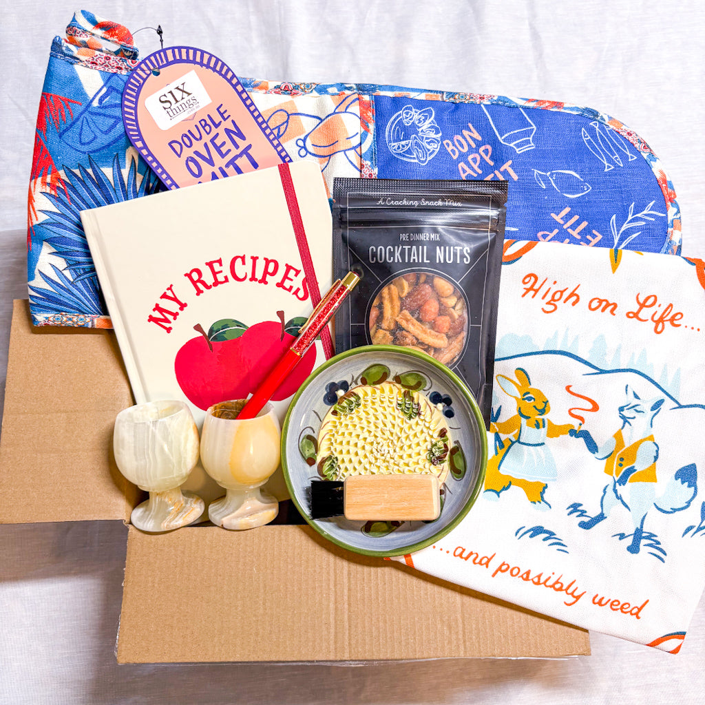 MYSTERY BOX - Spoil her gift box for women