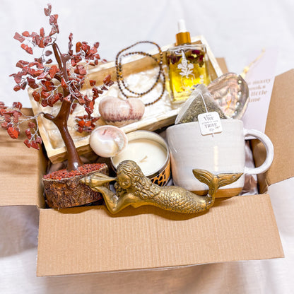 MYSTERY BOX - Spoil her gift box for women