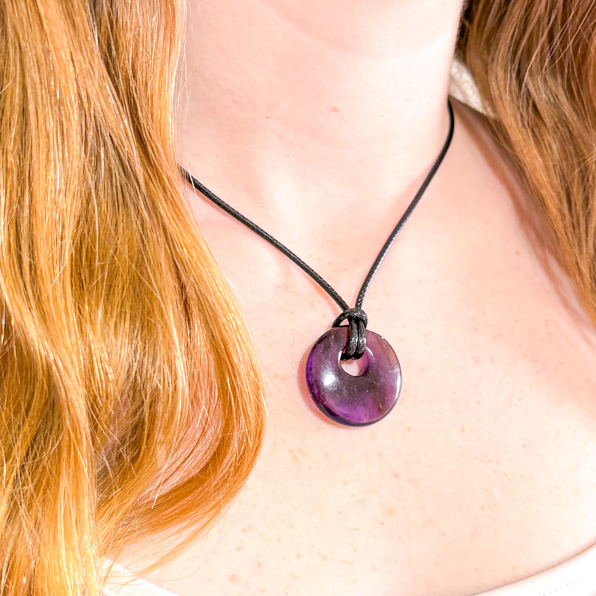 Crystal donut pendant necklace