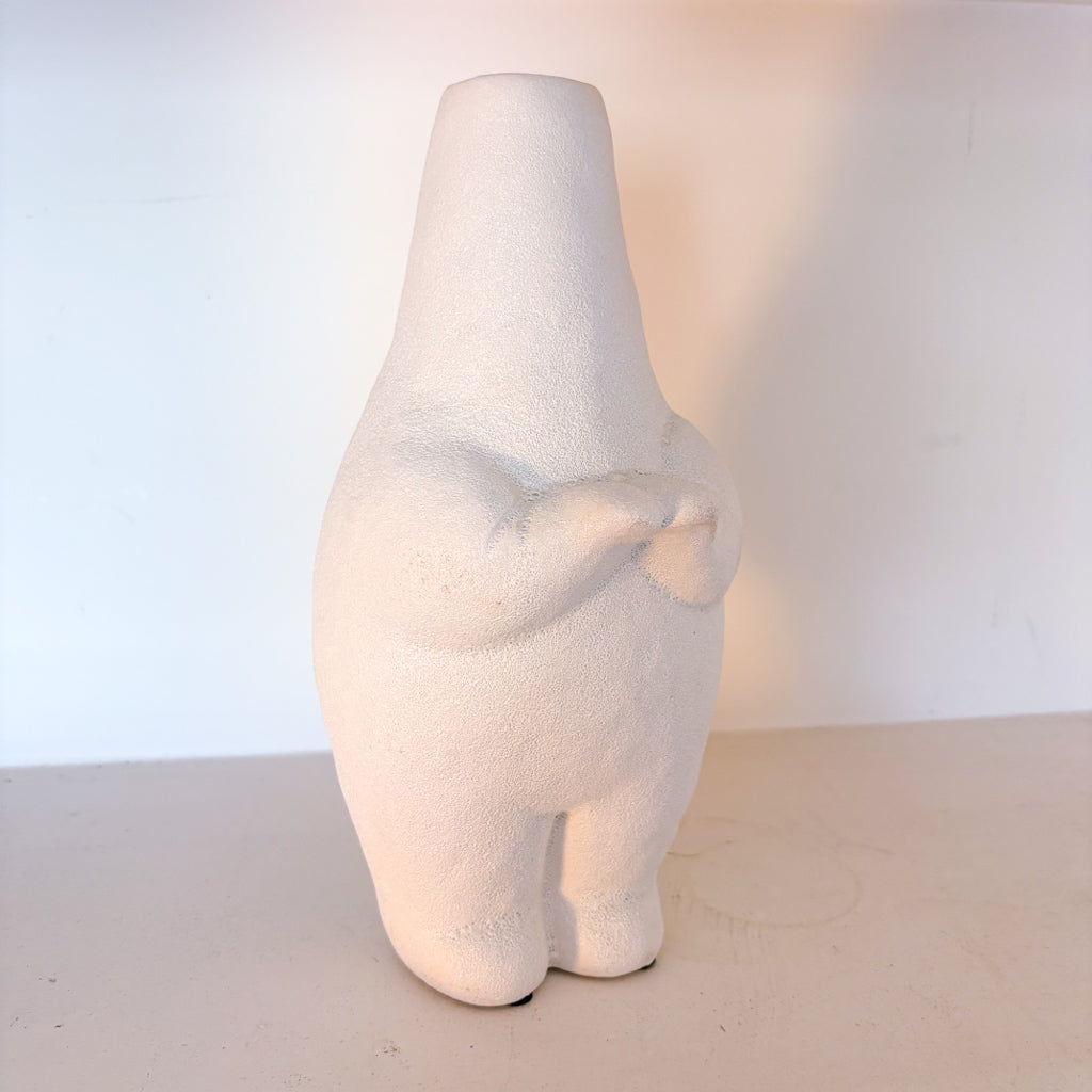 Totem flower head vase