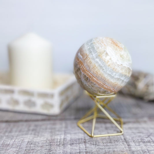 Caribbean Calcite crystal sphere 400g