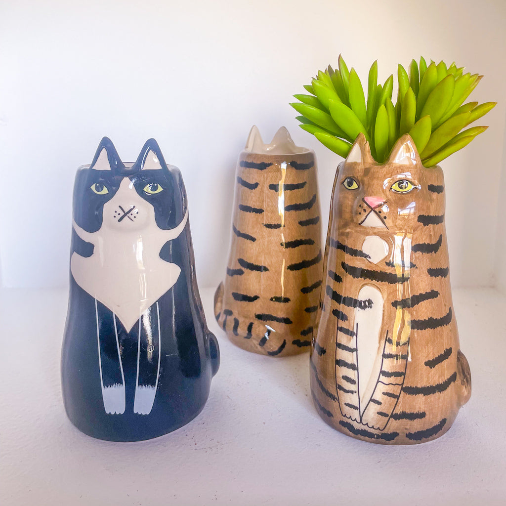 Kitty cat vase / planter pot