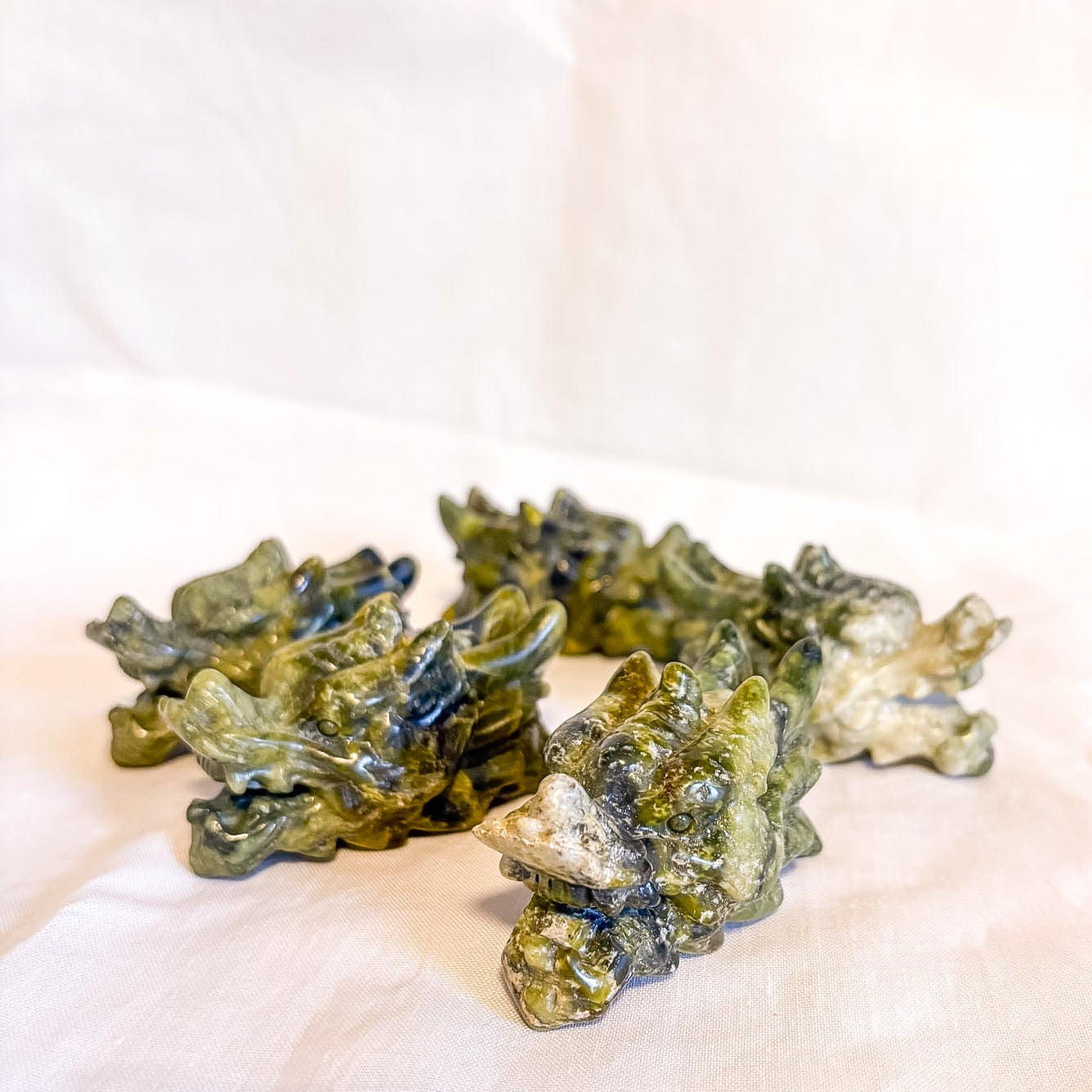 Serpentine dragon head crystal carving