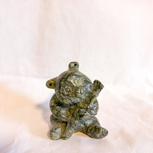 Serpentine panda crystal carving