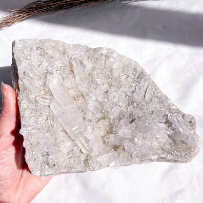 Clear quartz crystal cluster XL 1.9kg