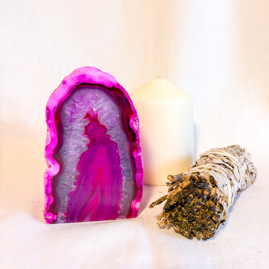 Pink Agate crystal bookend / statue 1kg 11.5cm
