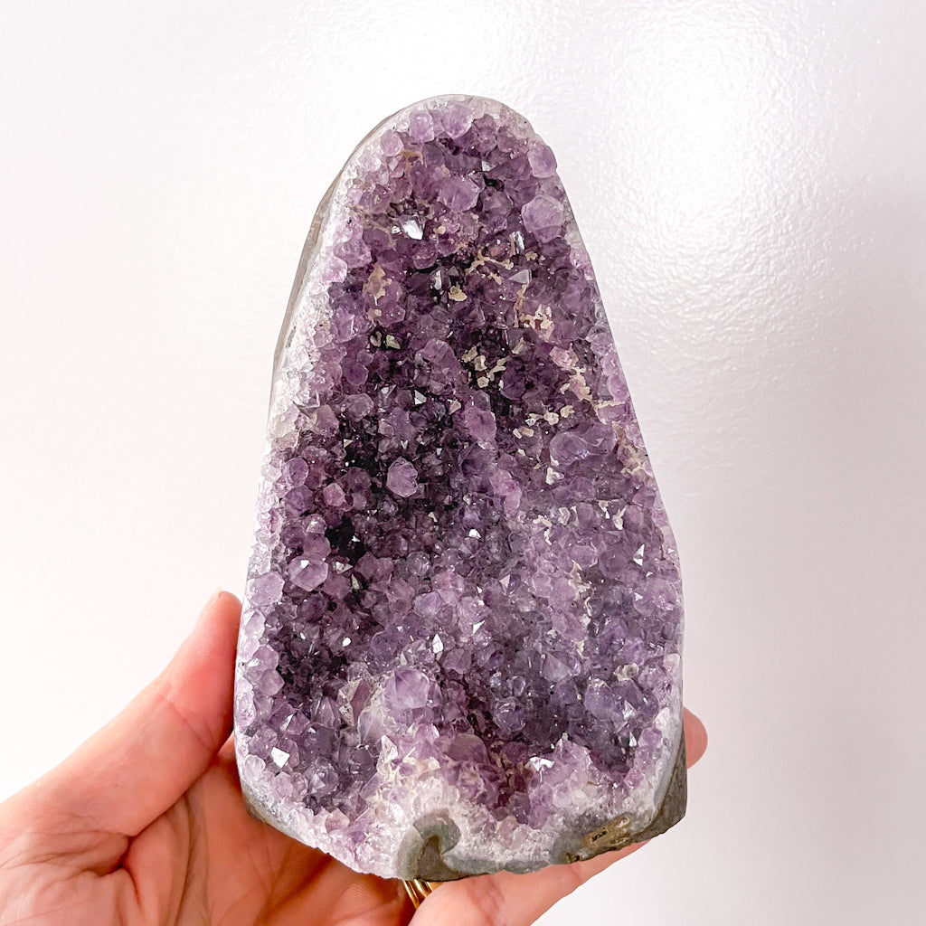 Amethyst crystal cluster cut base 530g