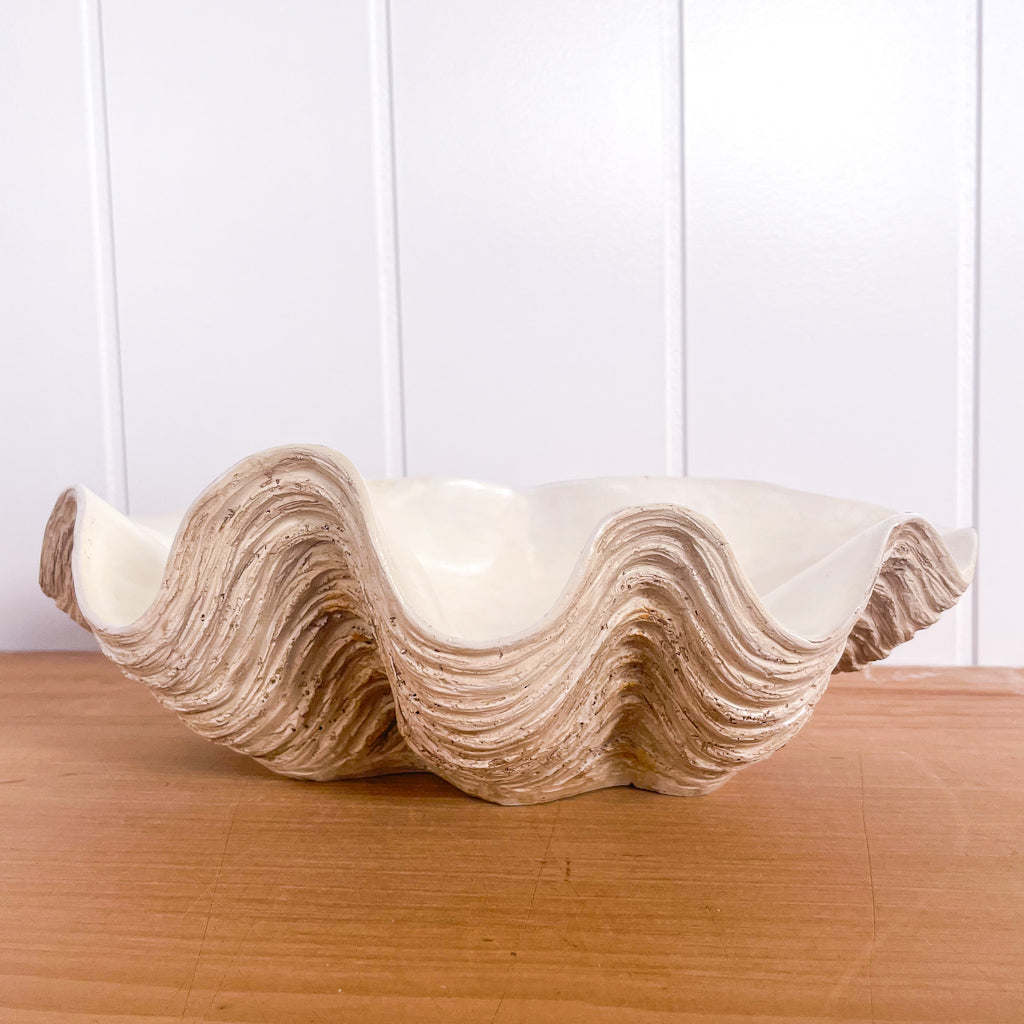 Coastal decor clam shell bowl / tray