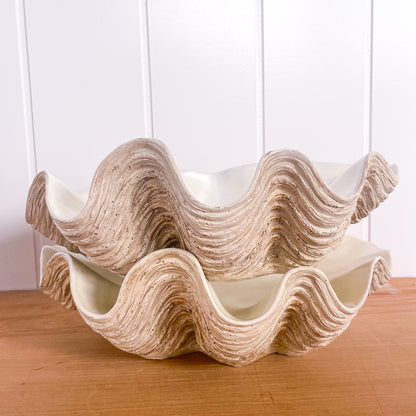 Coastal decor clam shell bowl / tray