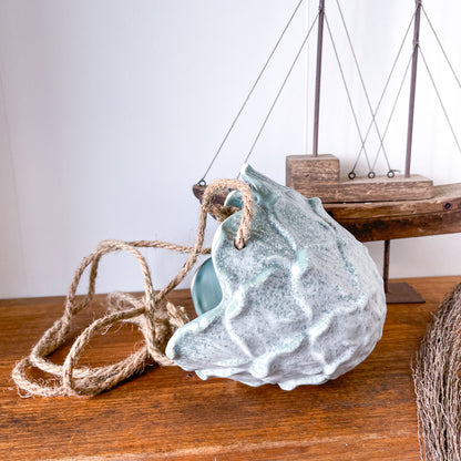 Cabbage leaf hanging pot planter