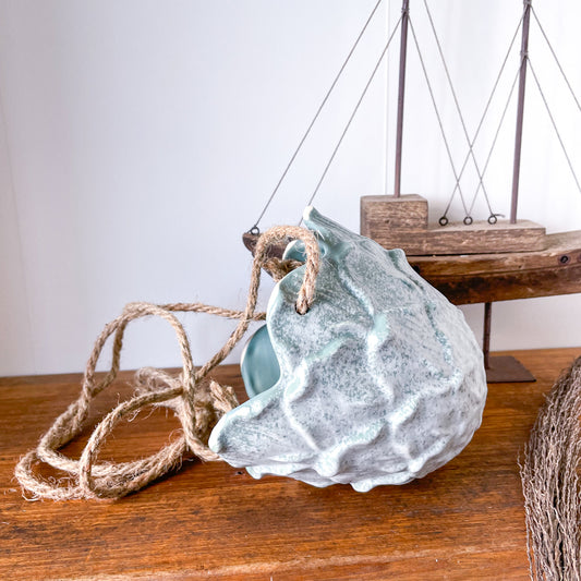Cabbage leaf hanging pot planter