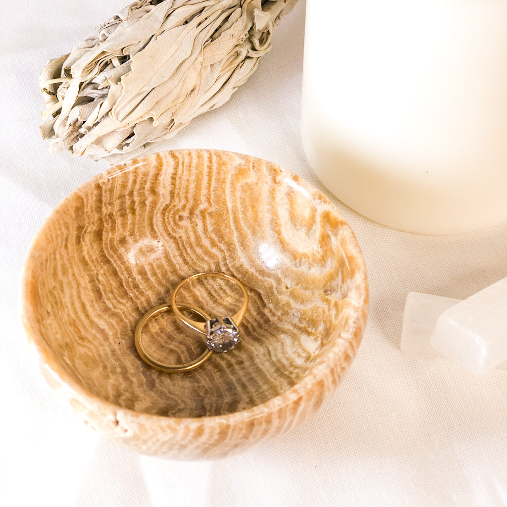 Banded calcite crystal dish / aragonite bowl