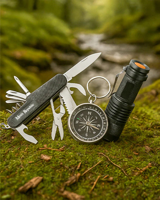 Camping adventure gift set - compass, torch and multitool knife
